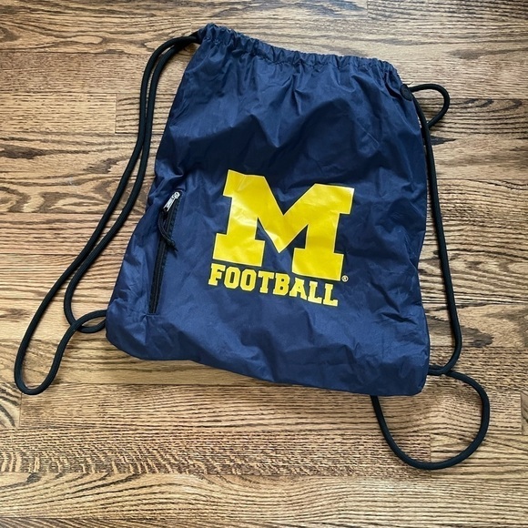 University of Michigan drawstring bag - Picture 1 of 5